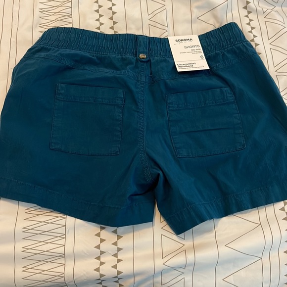 Comfy Sonoma Shorts - Picture 3 of 4